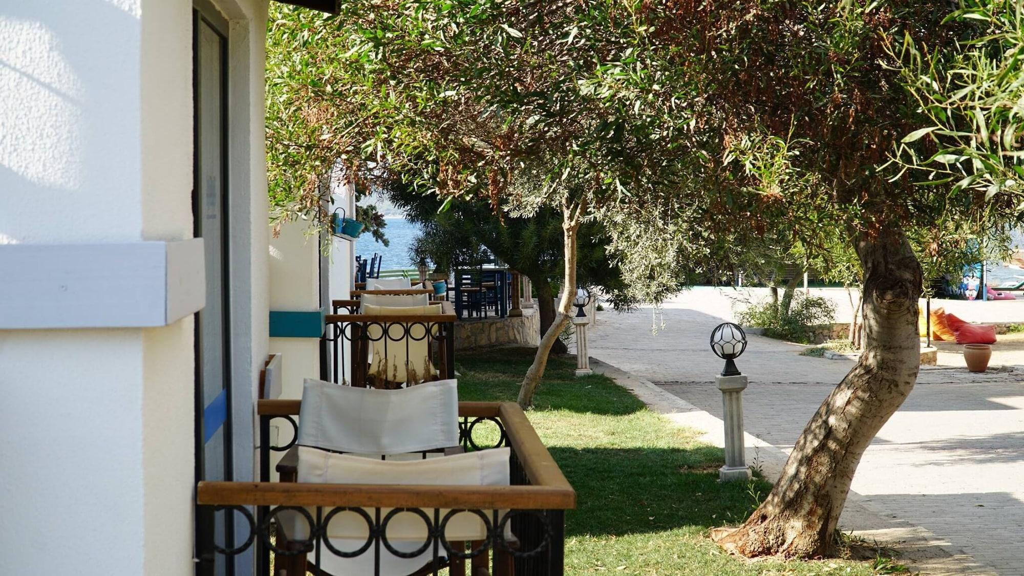 Maya Bistro Hotel & Beach Siğacık Eksteriør bilde